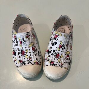 GUC Disneyland Park Mickey Native Slip On Shoes 10C